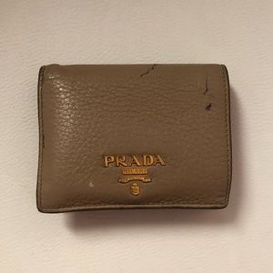 PRADA Wallet